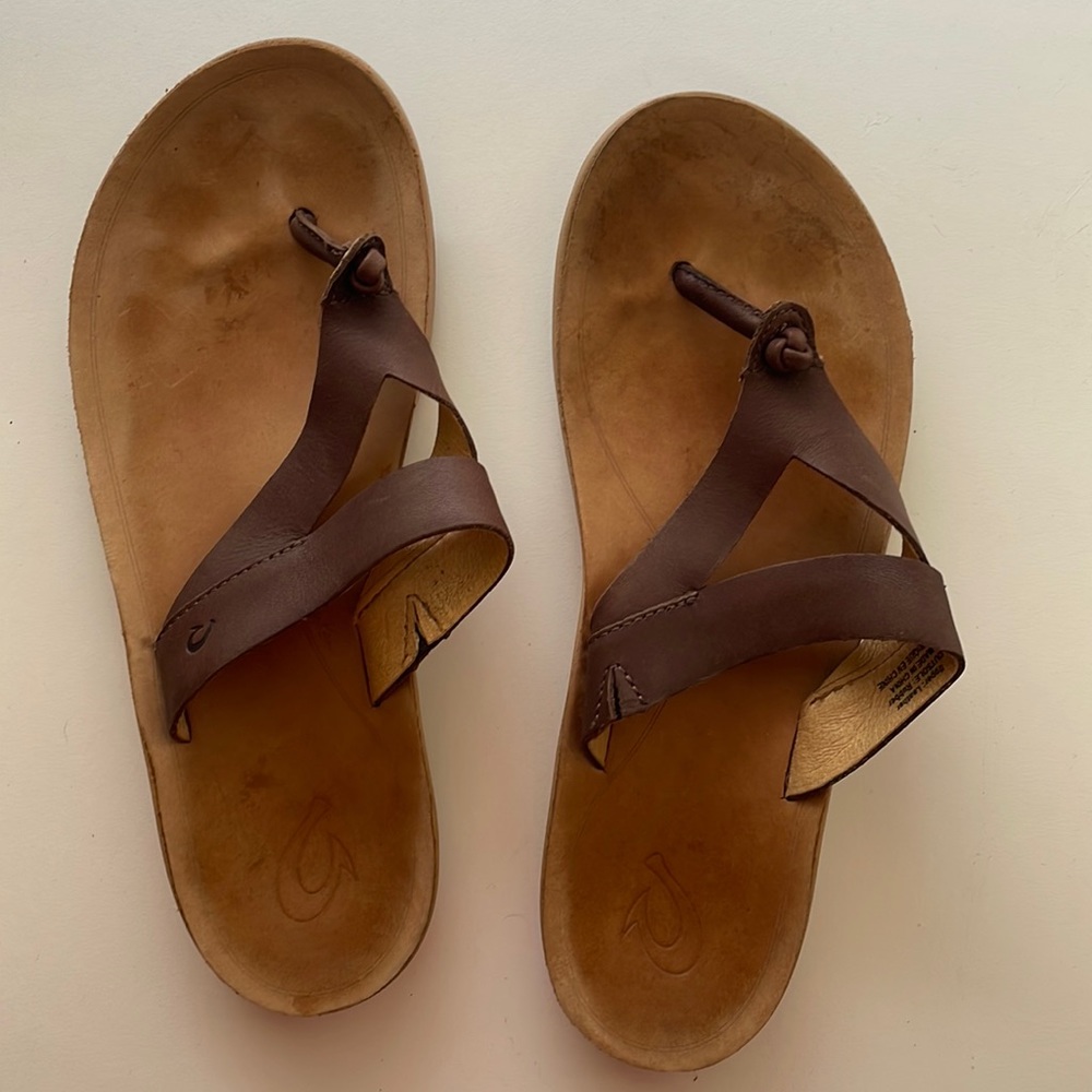 OluKai Karla’s Ko’o sandals size 9